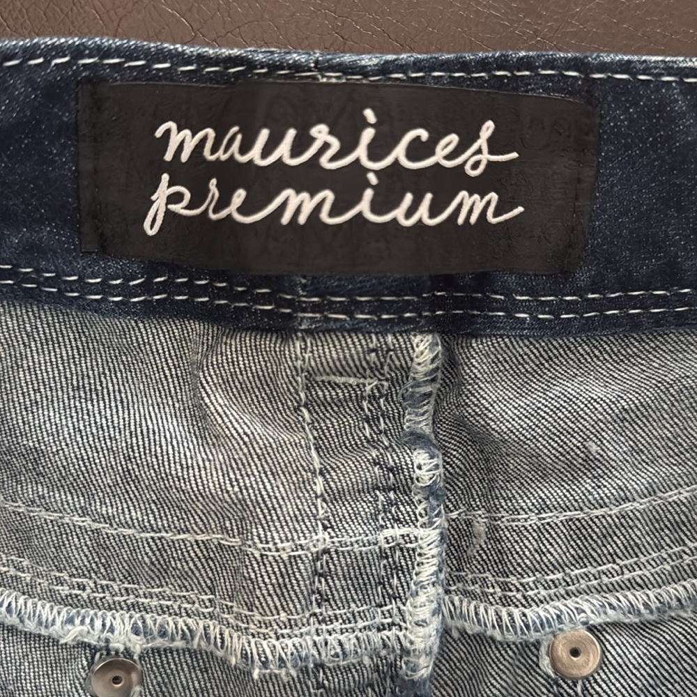 Maurices jeans - Picture 4 of 9
